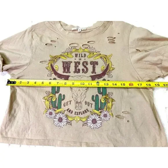 Women Small Wild West Distressed Crop Top | Love Peace & Lazy Days | Western - Picture 4 of 6